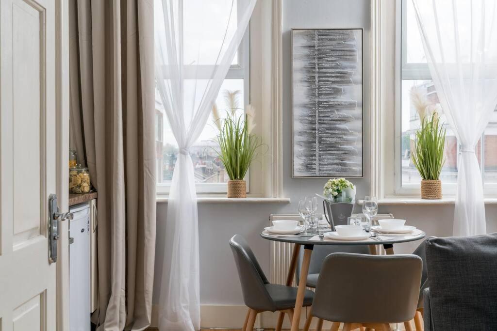 Cozy 1 Bed For 4 Paddington Apartment Лондон Екстериор снимка